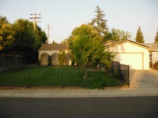 3505 Scorpio Dr, Sacramento, CA 95827-2938