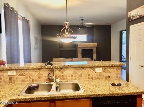 3105 Espartero Way, Phoenix AZ  85086-2218 exterior