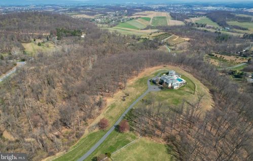 275 Mccoy Ln, Dauberville PA  19533-9296 exterior