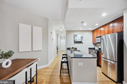 1211 13th St, Washington DC  20005-5246 exterior