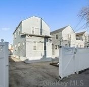 122-19 Nellis St, Jamaica, NY 11413-1029