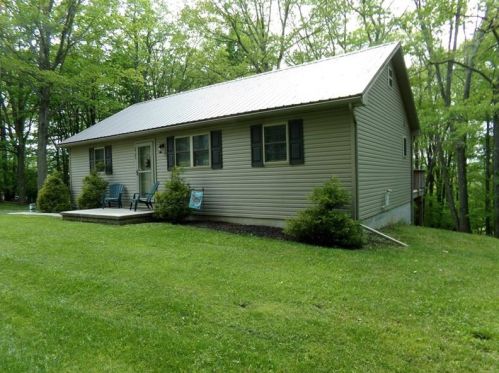 2789 Salco Rd, Berlin, PA 15530-5930
