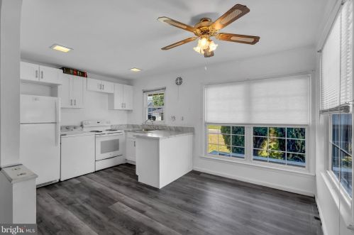 34 Spindletop Ln, Willingboro NJ  08046-1417 exterior