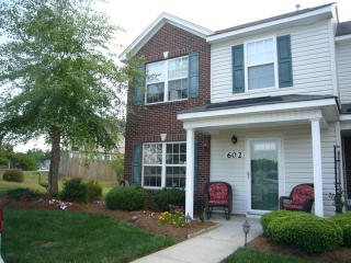 602 Cairn Cir, Burlington NC  27217-9290 exterior