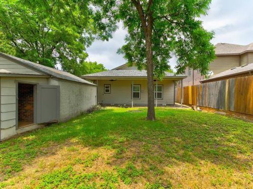 2521 Benbrook Blvd, Fort Worth TX  76109-2335 exterior