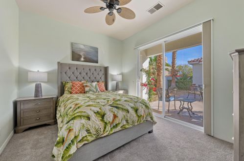 56430 Muirfield Vlg, La Quinta CA  92253-7648 exterior