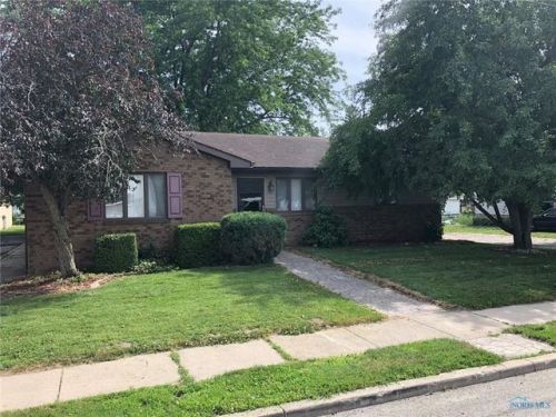 121 Morenci St, Lyons, OH 43533-9790