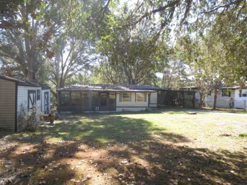 16812 63rd Ln, Ocklawaha, FL 32179-3196