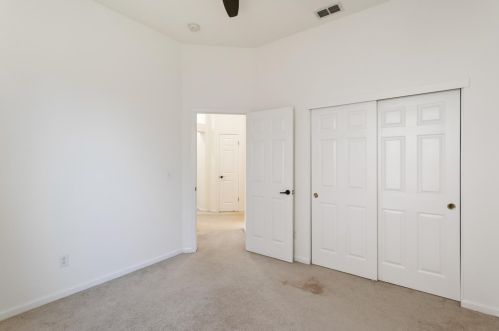 9247 Brown Rd, Elk Grove CA  95624-3917 exterior