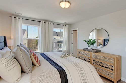 181 Winding River Dr, Johns Island SC  29455-3464 exterior