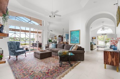 6806 Fiji Cir, Boynton Beach FL  33437-7022 exterior