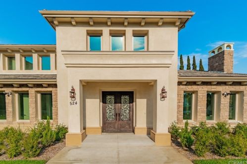 524 Barranca St, West Covina, CA 91791-2210