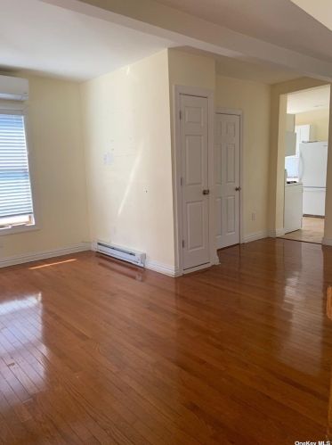 49 3rd Ave, East Rockaway NY  11518-1914 exterior