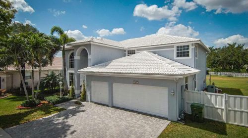 1580 140th Mnr, Hollywood, FL 33028-3011