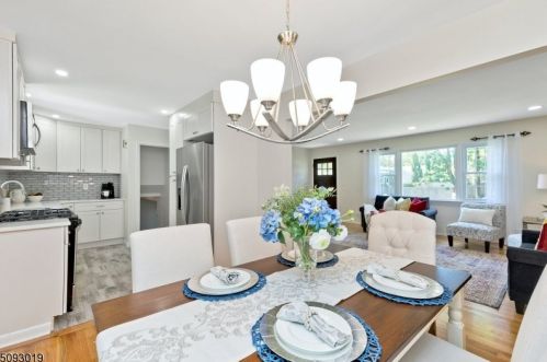 73 Glenwood Rd, Fanwood NJ  07023-1422 exterior