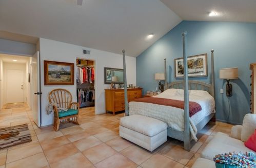 1730 Port Westbourne Pl, Newport Beach CA  92660-5330 exterior