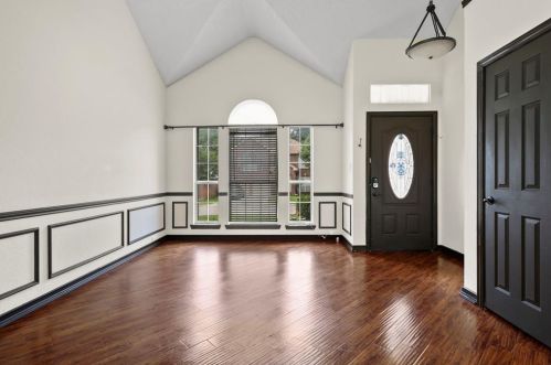 2308 Old Hickory Ln, Lewisville TX  75028-4593 exterior