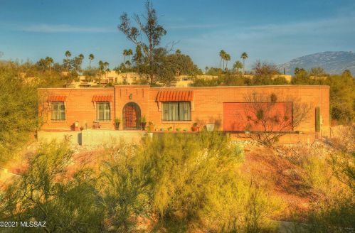 350 Hillcrest Pl, Tucson, AZ 85704-5813