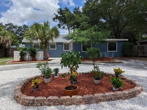 7301 Lynnwood Ave, Saint Petersburg, FL 33710-4617
