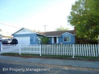 2220 66th Ave, Sacramento CA  95822-4916 exterior