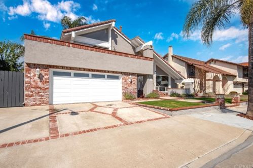4295 Avenida Sevilla, Cypress, CA 90630-3415