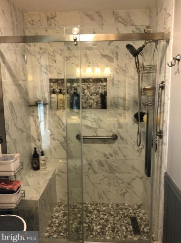 1331 Westminster Dr, Downingtown PA  19335-3652 exterior