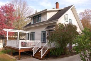 326 Union St, Waupaca, WI 54981-1454