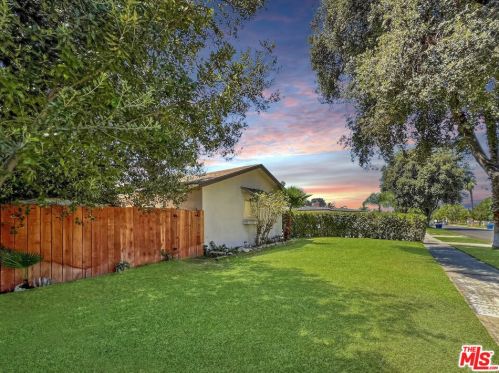 2944 Ronald St, Riverside CA  92506-4150 exterior