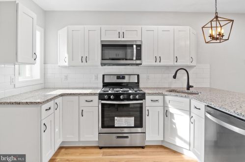 5438 Delancey St, Philadelphia PA  19143-1409 exterior