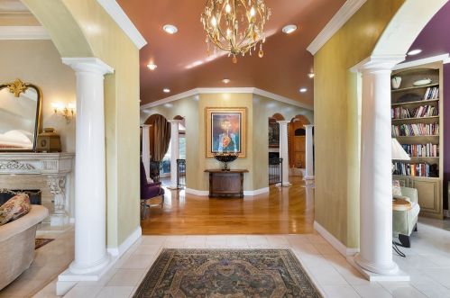 369 Marmore Rd, Chico, CA 95928-9641