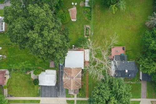 1 Elmwood Ave, Poughkeepsie NY  12603-4101 exterior