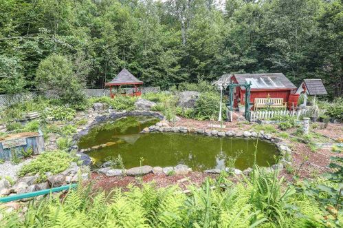 4070 Washington Rd, Washington NH  03280-3231 exterior