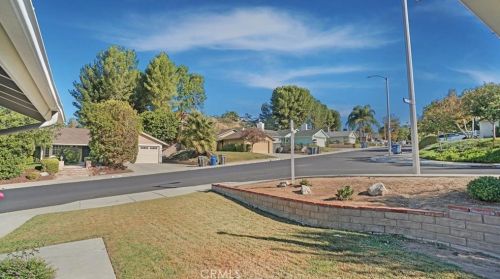 22504 Paragon Dr, Santa Clarita, CA 91350-3614