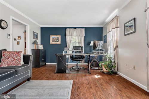 21 Strayer Dr, Carlisle PA  17013-4403 exterior