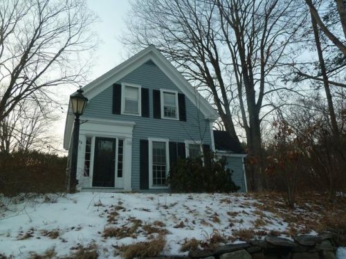 76 Northfield Rd, Erving, MA 01344-4417