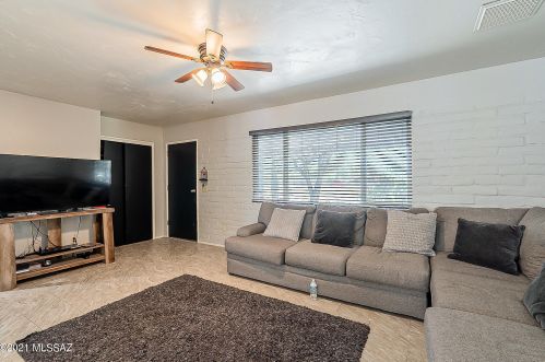 3011 2nd Ave, Tucson, AZ 85705-4601
