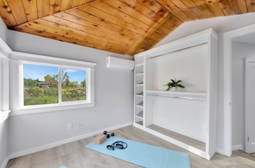 2938 Holly Rd, Alpine CA  91901-1510 exterior