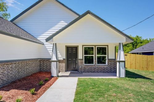 1230 King St, Greenville, TX 75401-2712
