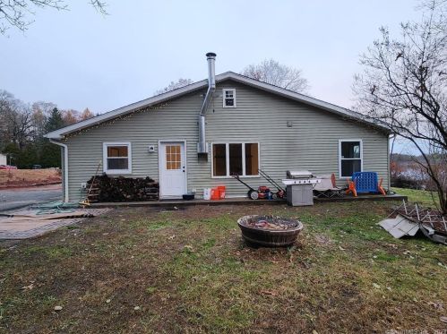 473 Plainfield Rd, Norwich CT  06351-1737 exterior