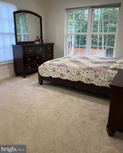 13008 Pilgrims Inn Dr, Woodbridge VA  22193-4989 exterior