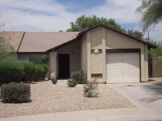 5618 Buffalo St, Chandler, AZ 85226-3520