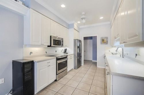 424 Rossetti Dr, Nokomis FL  34275-3541 exterior