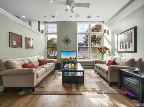 280 Main St, West Paterson NJ  07424-1236 exterior