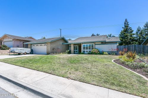 1566 Tiffany Park Cir, Santa Maria, CA 93455-4541