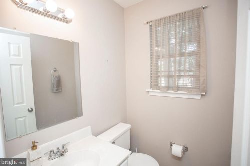 3 Wilton Way, Erial NJ  08081-9213 exterior