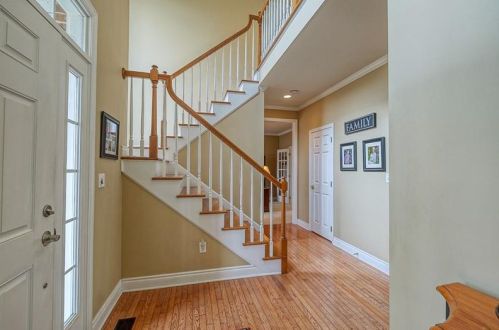 521 Tree Line Dr, Gibsonia, PA 15044-6199