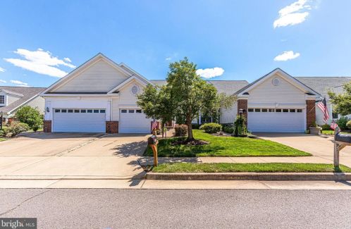 13957 Chelmsford Dr, Gainesville, VA 20155-3112