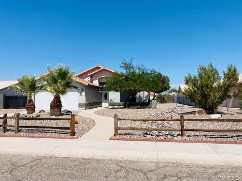 5780 Bernstein Dr, Bullhead City, AZ 86426-8832