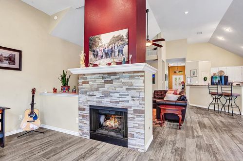 2836 Lincolnshire Dr, Richardson TX  75082-4934 exterior