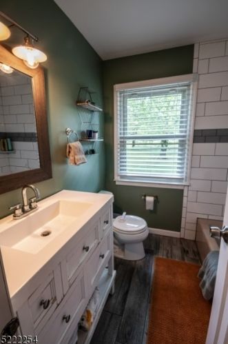 14 Jackie Dr, Hackettstown NJ  07840-5628 exterior